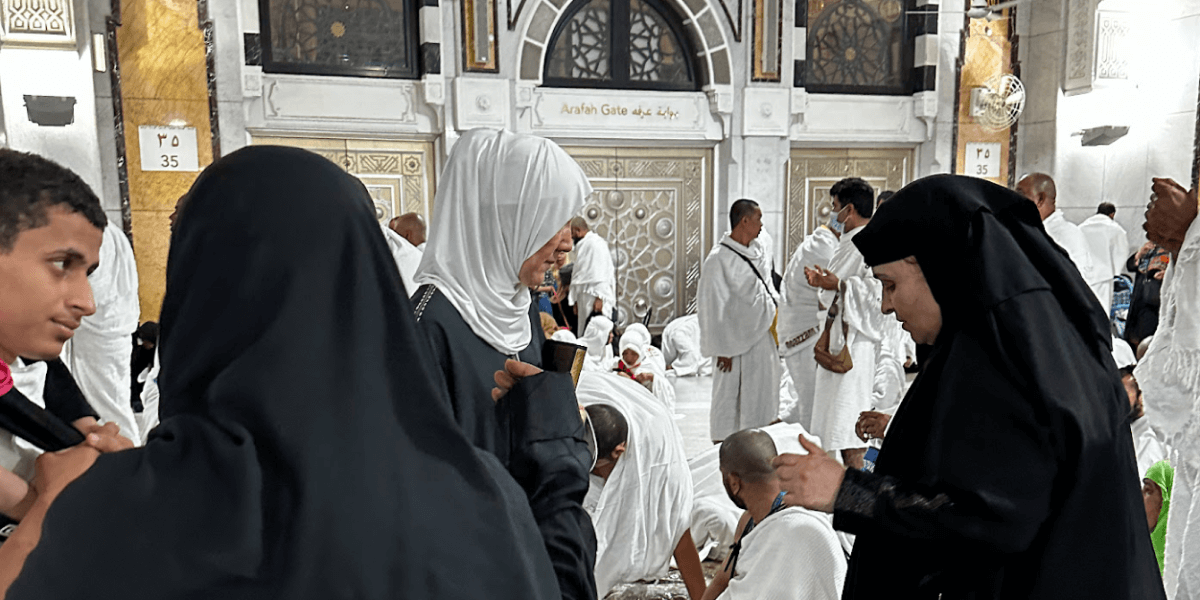 How to perform Umrah For Ladies