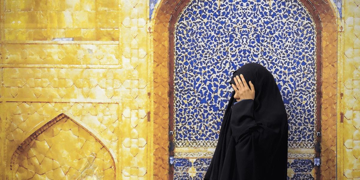 Can a women go to Hajj without a Mahram?