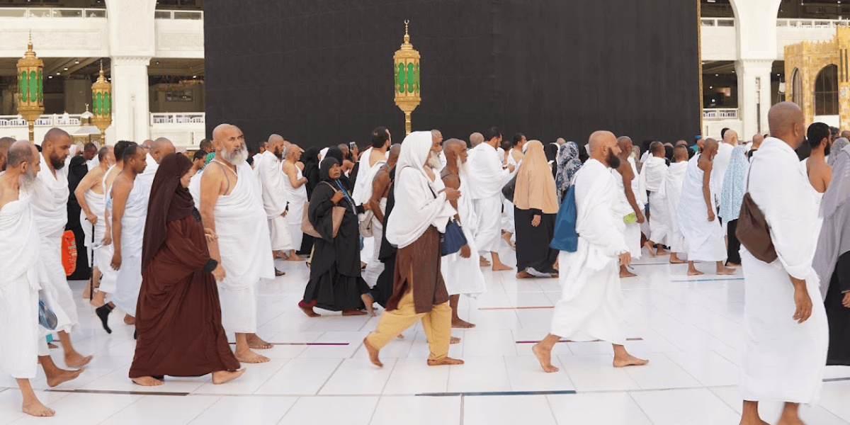5 different types of Tawaf in Islam