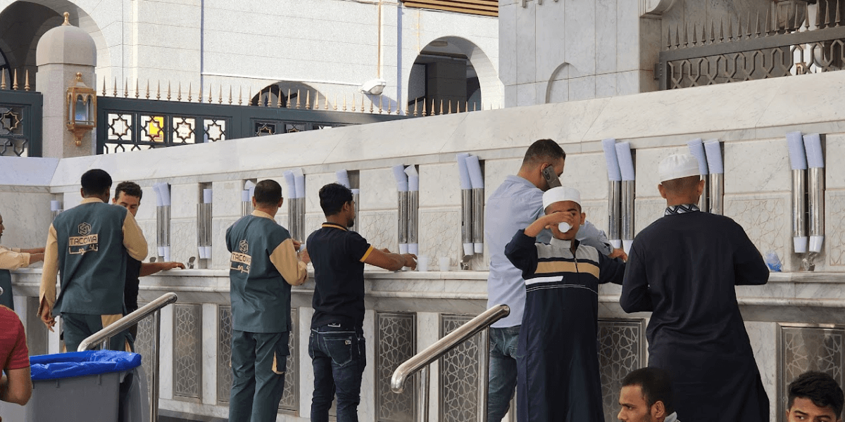 Benefits of Zamzam water in Islam